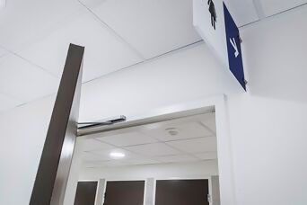 Dameswc met Steinel-sensor