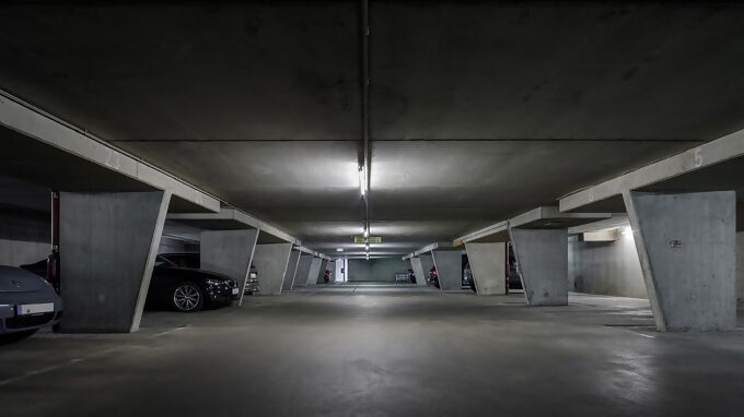 STL_Parking_Koeln_Vorher.jpg